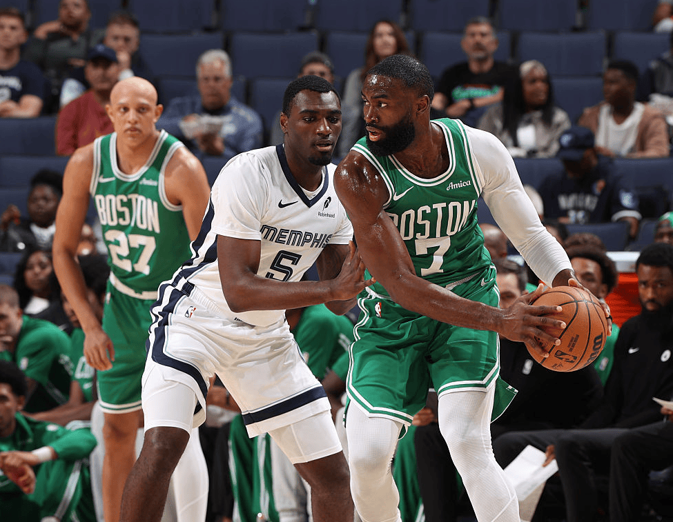 这也行？萨克拉门托国王调整名单备战NBA常规赛赛后波士顿凯尔特人刷新队史纪录，风云突变纽卡斯尔今夜内部沟通的简单介绍